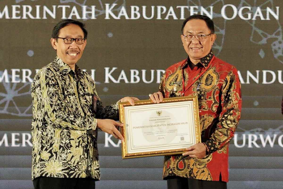 Bupati Inhil Raih Kategori Baik Sistem Merit 2022